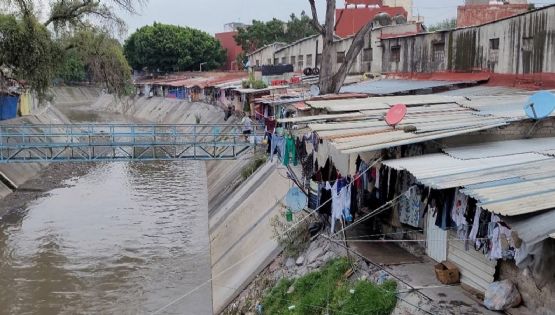 Buscarán reubicar a 300 viviendas que están a orillas del río Hondo y de las vías del tren en Naucalpan