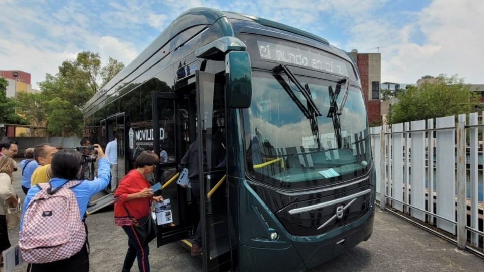 Antes de concluir este año arrancará la operación de 5 corredores de transporte público con unidades eléctricas o híbridas en las zonas del Tren Interurbano y el AIFA.