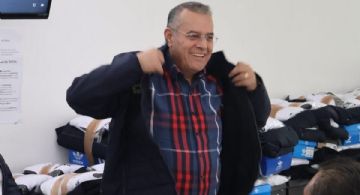 Ariel Juárez renuncia a la Junta de Caminos tras ser captado agrediendo a personal de seguridad en Metepec