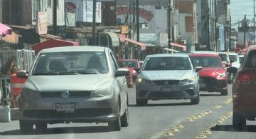 Va “Hoy No Circula” en ZMVT y ZMST por 968 mil autos que no verifican; ¿cuándo inician las multas?
