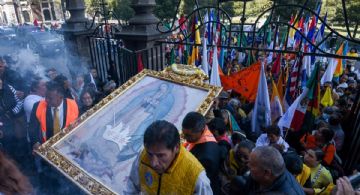 Arriban contingentes de peregrinos a Toluca y se alista para salir este lunes rumbo a la Basílica de Guadalupe