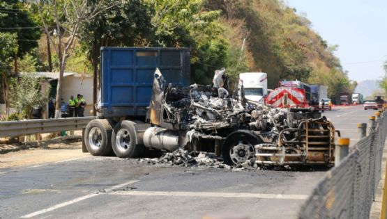 Anuncian mega paro de transportistas de AMOTAC en protesta por quema de tráileres: ¿Habrá bloqueos en EDOMEX?