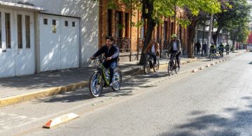 Refuerzan operativos para mantener libres las ciclovías en Toluca