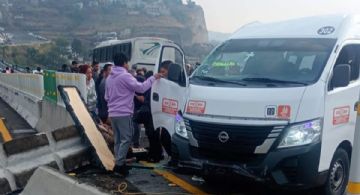 Arranque de semana accidentado en Valle de Toluca y zona norte con volcaduras como carambolas